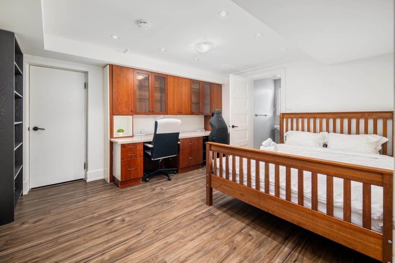 Gorgeous 4 Bedroom Garden Level Suite At Vancouver West & Ubc Eksteriør bilde